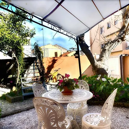 بيت ضيافة Casa Satta 1925 2*