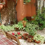Casa Satta 1925 بيت ضيافة