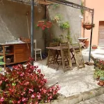 Casa Satta 1925 أولبيا
