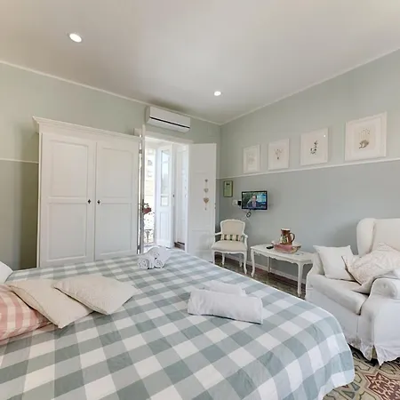 Casa Satta 1925 Konukevi 3*