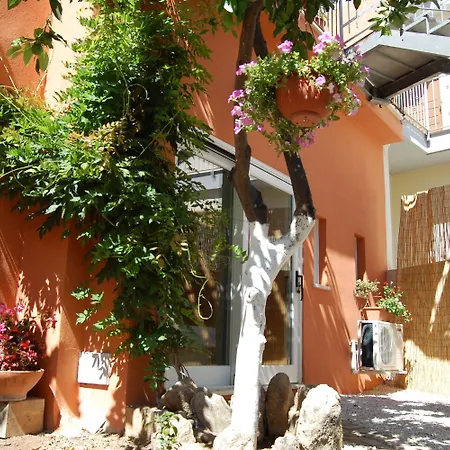 Casa Satta 1925 Guest house